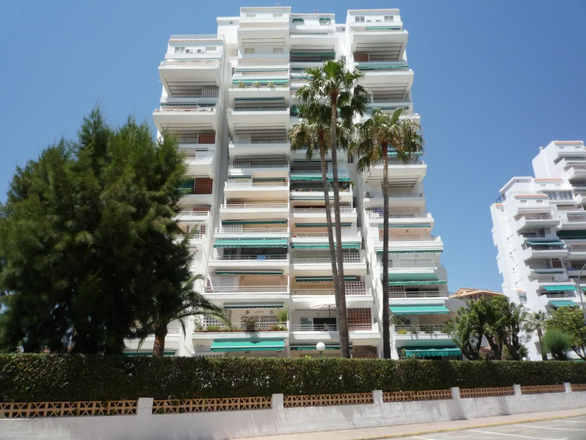 Apartamentos Marblau Varios 1, 2 Y 3 Dormitorios - Julio Y Agosto Solo Familias Playa de Gandia Esterno foto